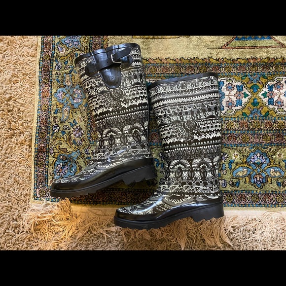 Sakroots Peace Rain/Barn/Garden tall print boots - Picture 6 of 11